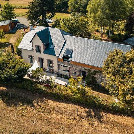 Bed and Breakfast Les Jardins De Nanine Lapleau Esterno foto